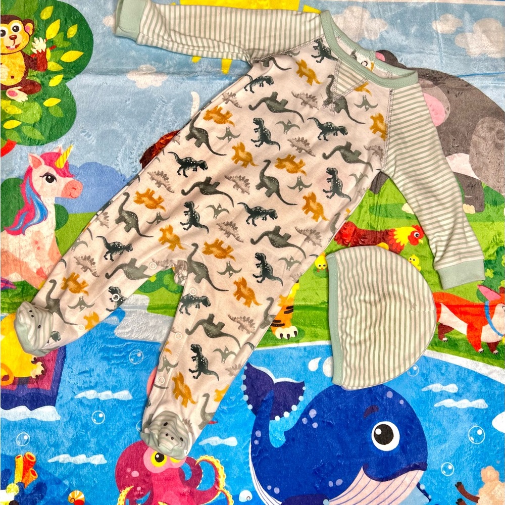 Child’s Sleeping Pajama With hat ✨
